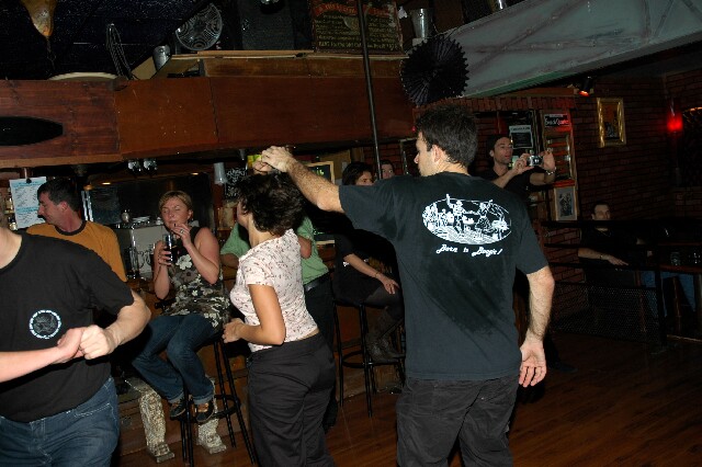 min 2005 12 04 sharkys 135